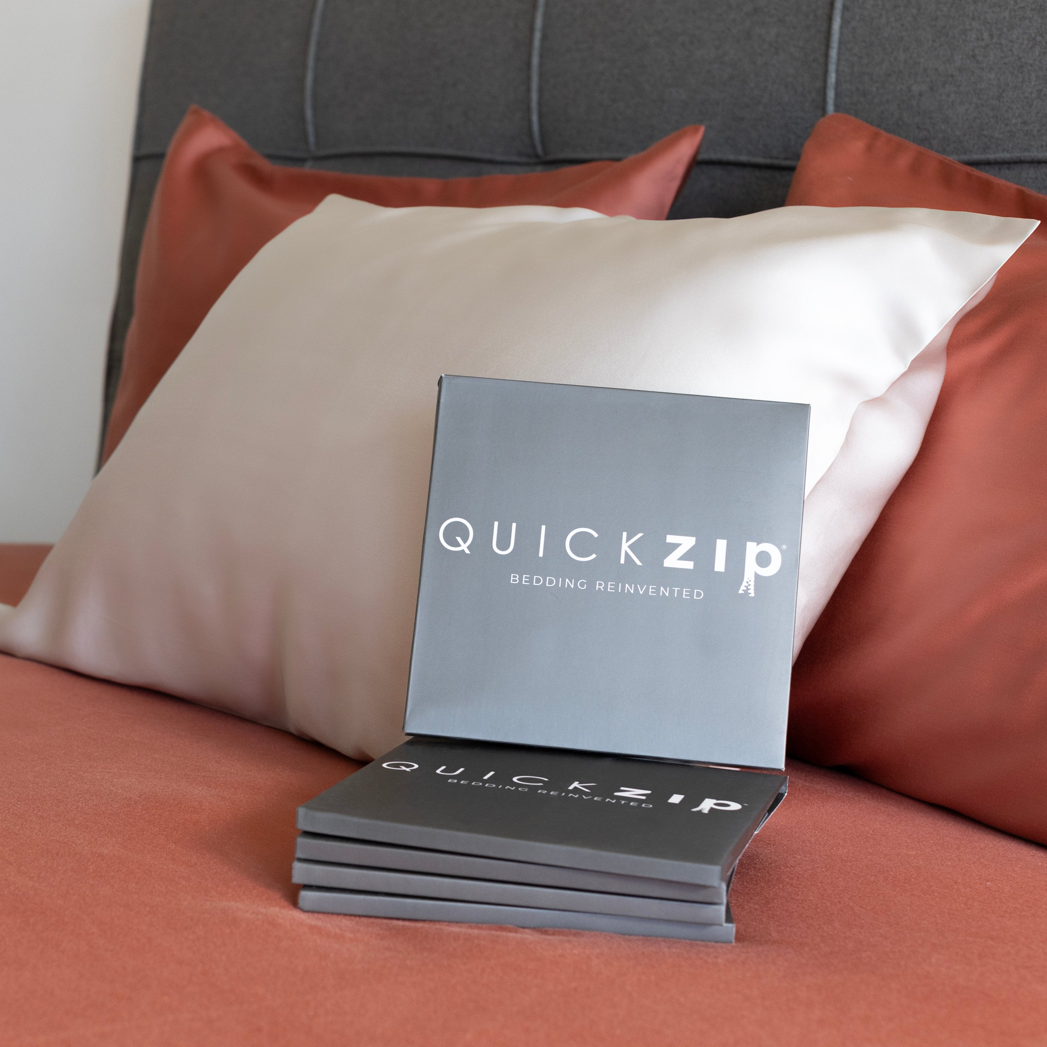 【驚きの値段で】 Mulberry Silk Pillowcase - The QuickZip Sheet Company ダイエットドリンク